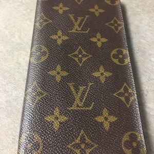 Louis Vuitton Checkbook Cover/Wallet